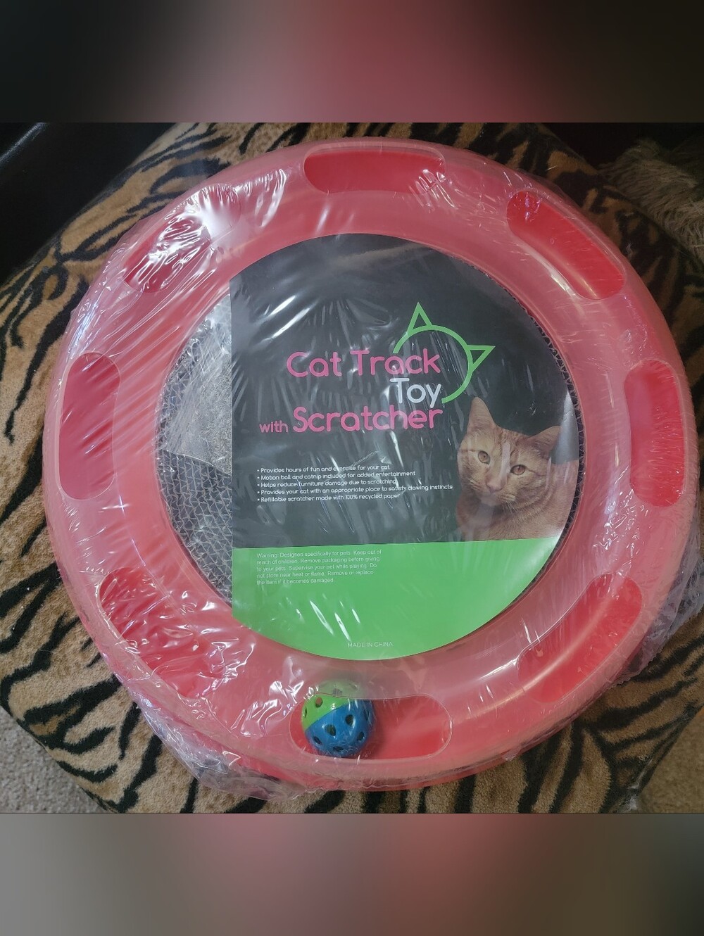 Cat Track Toy with Cardboard Scratcher W Ball